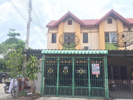 ขายทาวน์เฮ้าส์2ชั้น (หลังริม) พ.ท.ใช้สอย 81.78 ตร.ม  หมู่บ้านนาทองเฮ้าส์ 2    ต.ดอนหัวฬ่อ จ.ชลบุรี พร้อมอยู่ พร้อมโอน