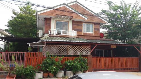 ขายด่วน ถูกจริง ถูกสุดคุ้ม!!! บ้านเดี่ยว หมู่บ้านพฤกษ์ลดา รังสิต คลองสี่  51 ตร.วา บ้านสวย บ้านสภาพดี 3นอน 2น้ำ แอร์ 4 พร้อมอยู่ ฟรีโอน