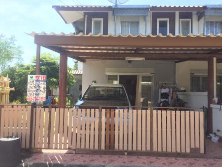 ขายบ้านทาวน์เฮ้าส์ 2ชั้น  พื้นที่ 52.6 ตร.ว. / 95 ตร.ม.  โครงการแฟมิลี่ซิตี้  ซอย 9  ต.นาป่า  อ. เมือง  จ.ชลบุรี  พร้อมอยู่ พร้อมโอน